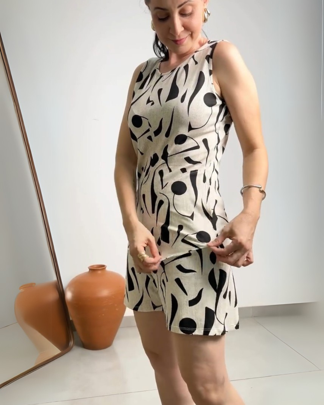 Abstract Noir Linen Cotton Stretchable Playsuit – Black Print