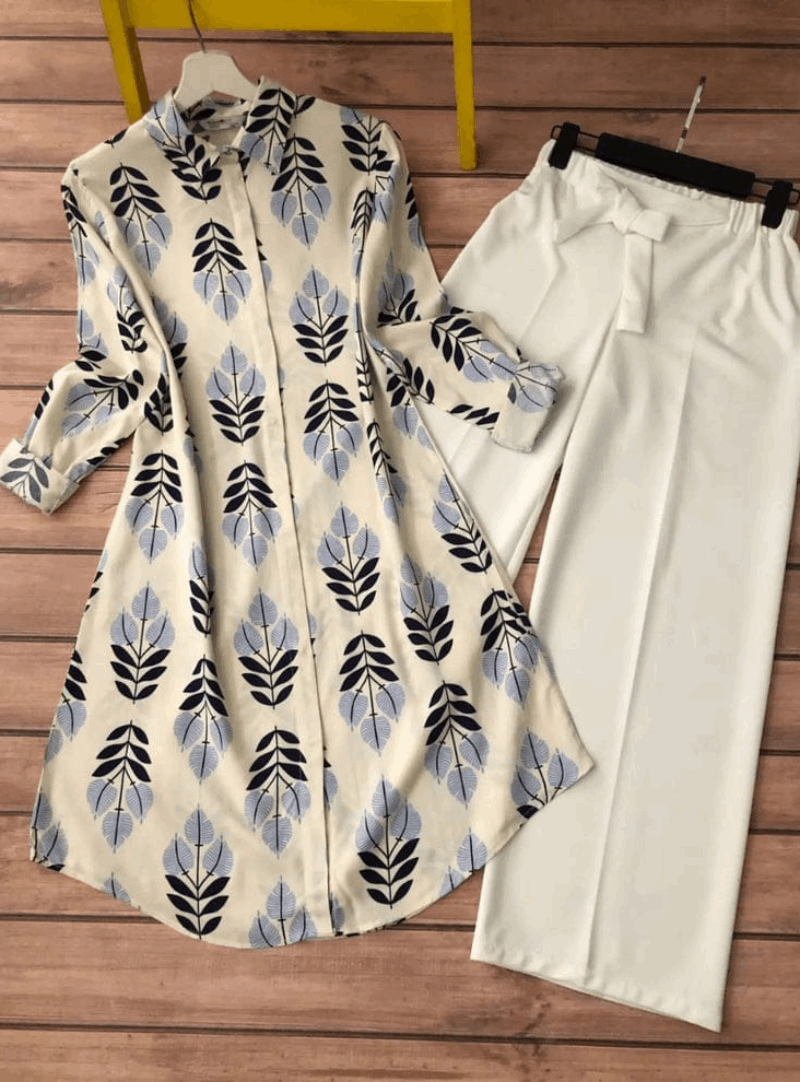 Talia Printed Top with Bottom Closure