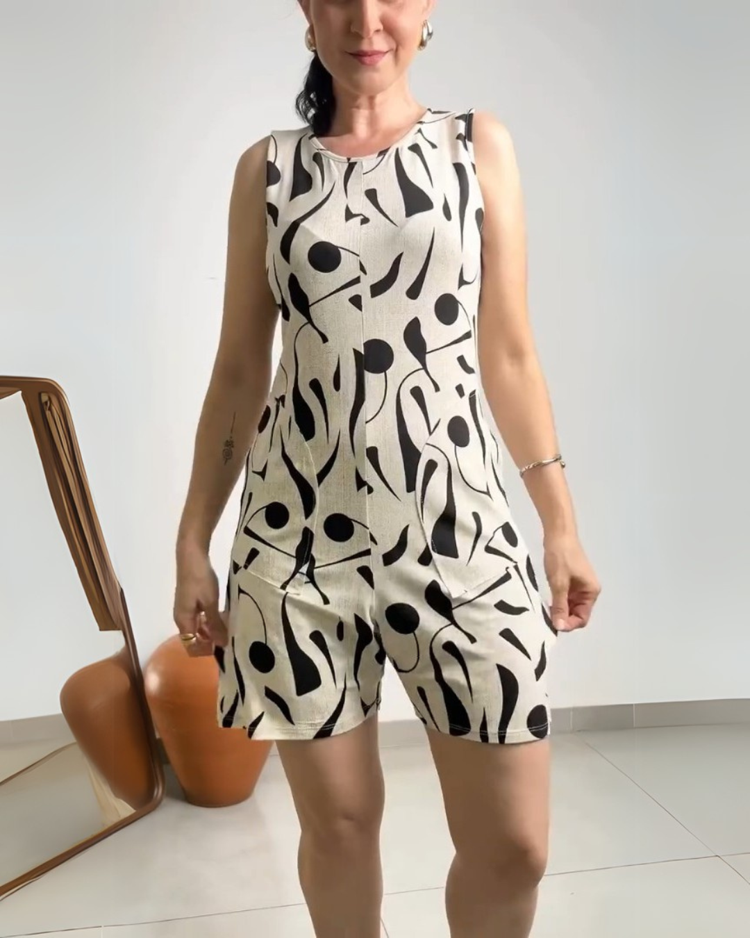 Abstract Noir Linen Cotton Stretchable Playsuit – Black Print