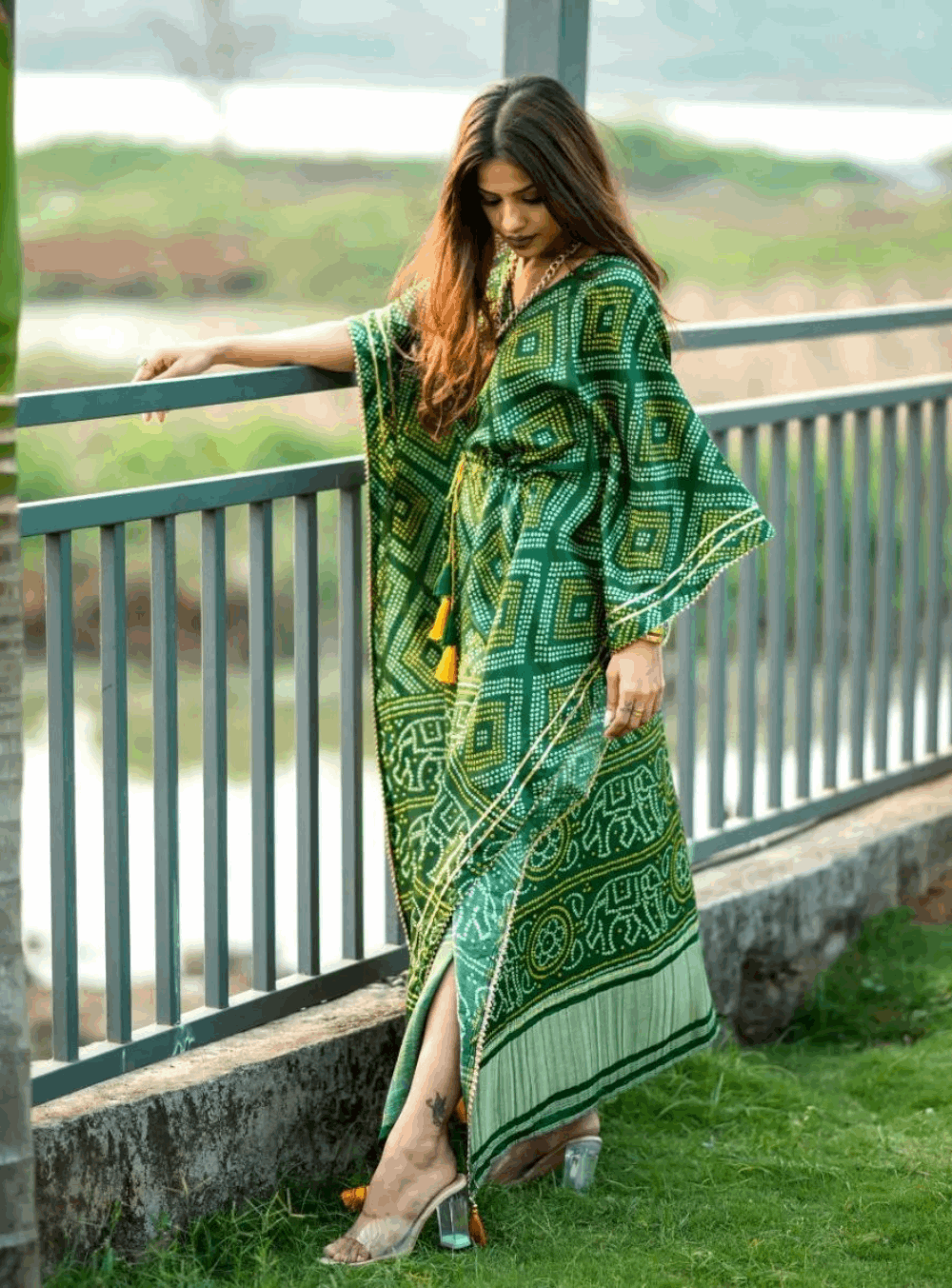 Waadi Color Digital Bandhej Print Pure Gaji Silk kaftan