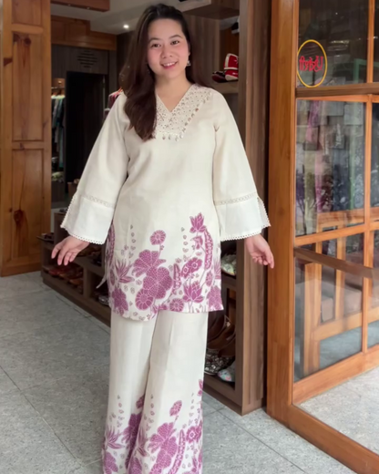 Navya – Ivory Cotton Kurta Set with Shell Neck & Floral Printed Pants - Pink